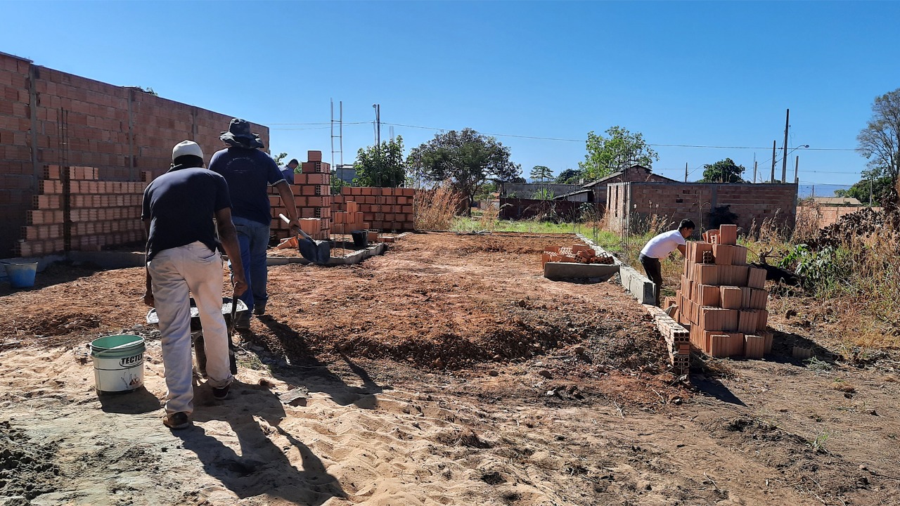 Mutirão da casa própria — foto 1 de 7