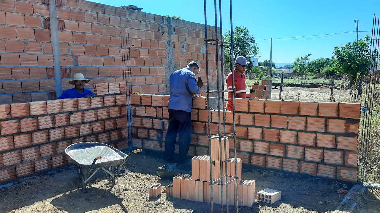 Mutirão da casa própria — foto 2 de 7
